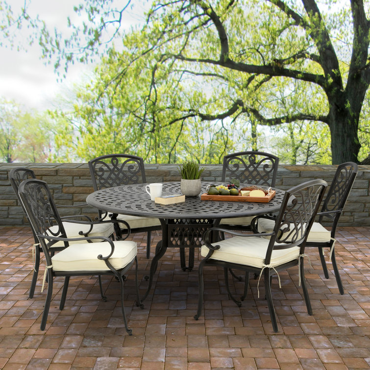 Bloomsbury Market Schoenchen Round 6 Person Outdoor Dining Set